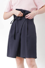 Navy pleats shorts w/ overlap details