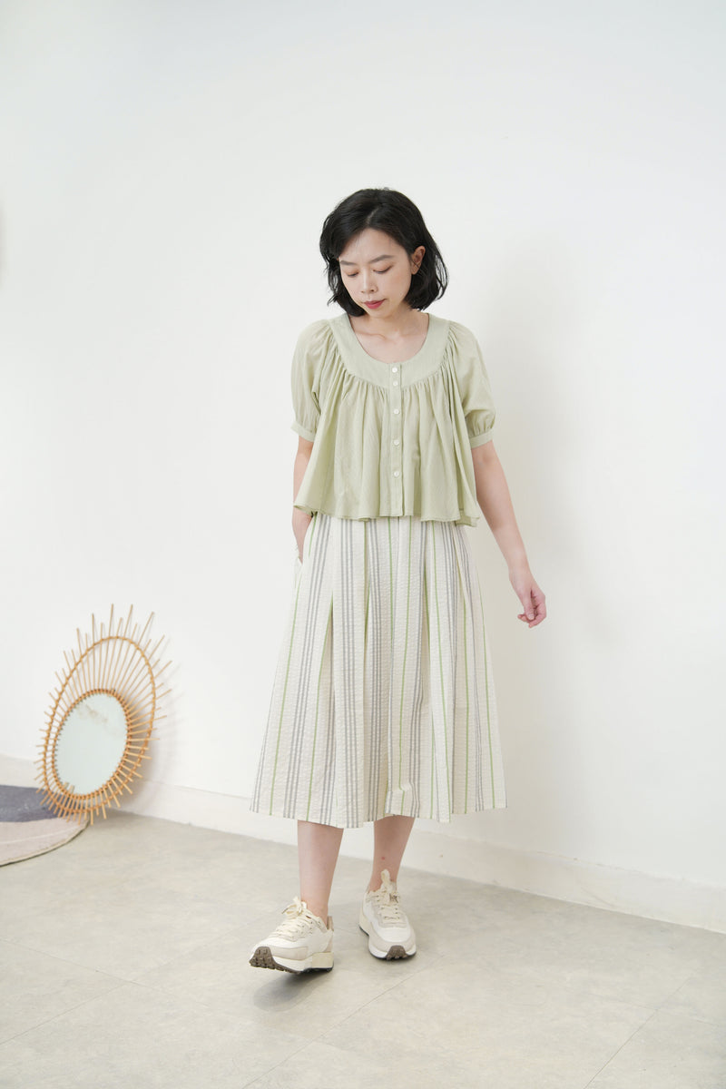 Colored striped texture pleats skirt