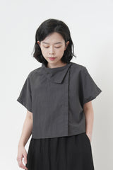 Crop cut shirt blouse in asy. collar