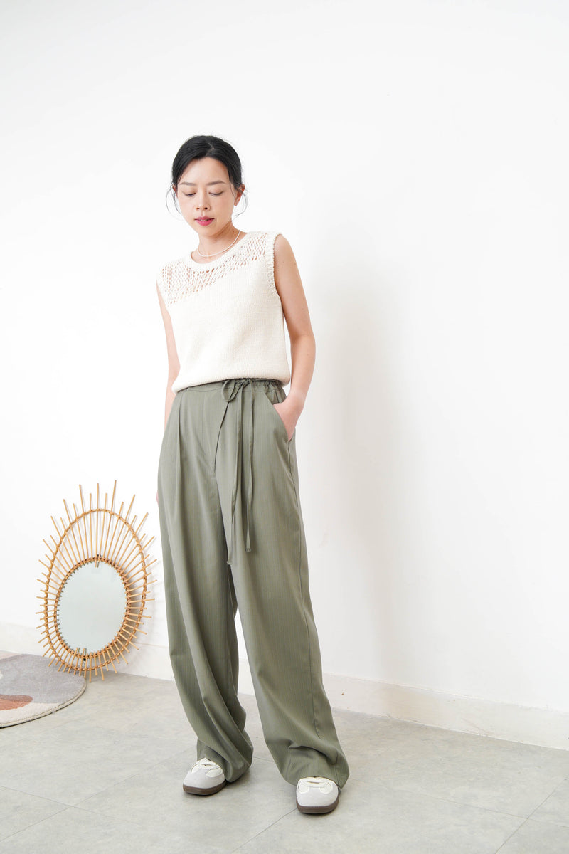 Ivory crochet knit vest w/ asy cut