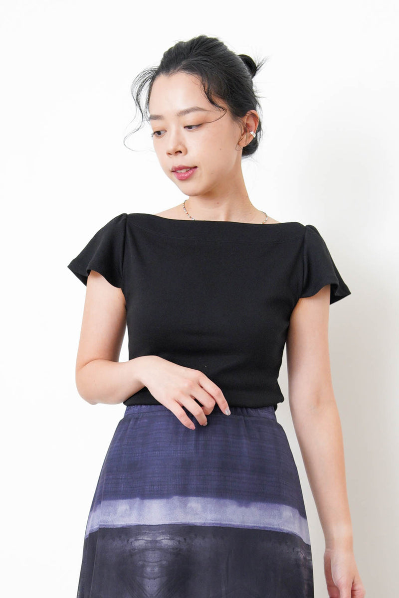 Black boat neck top w/ peplum sleeves