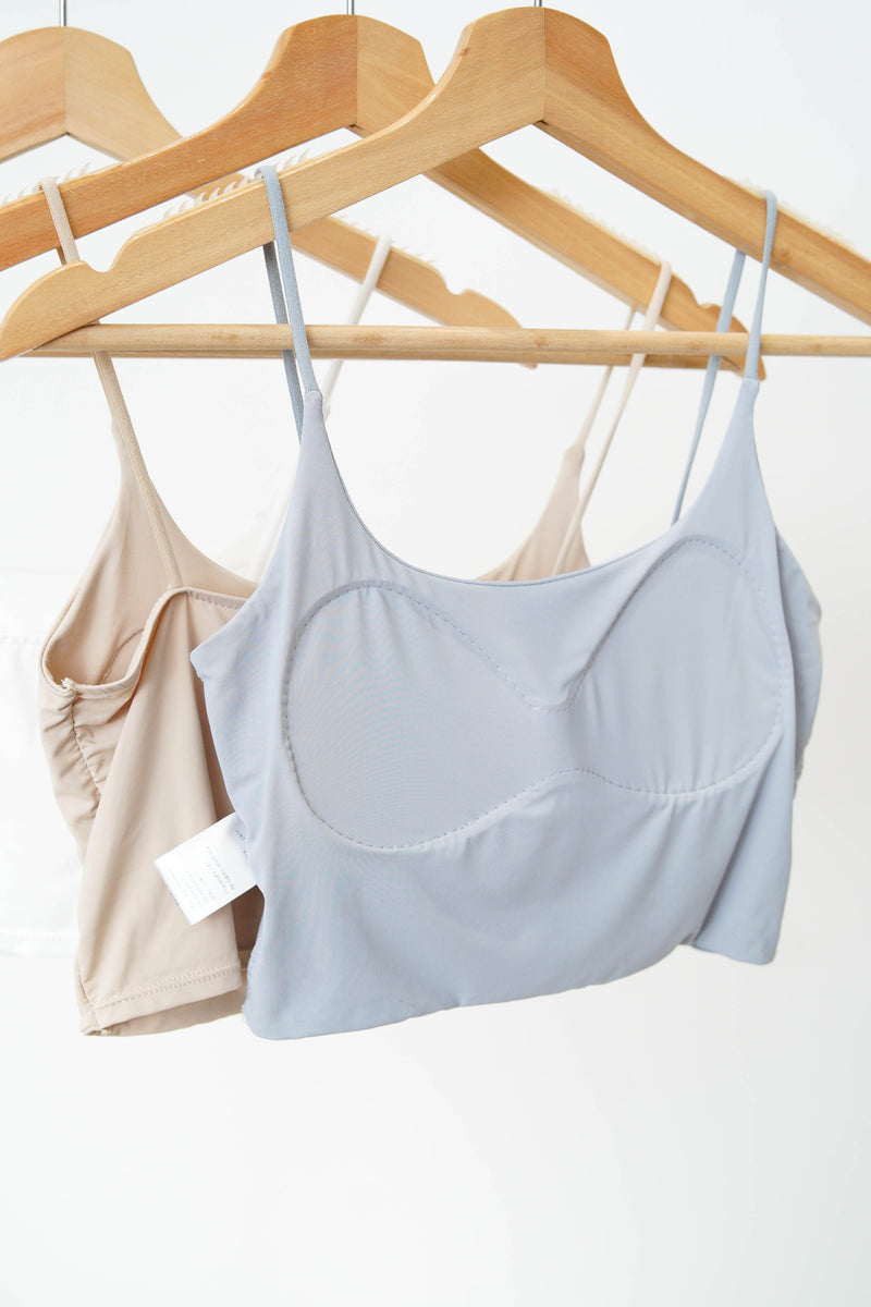 Smooth cami inner w/ attached bra pad