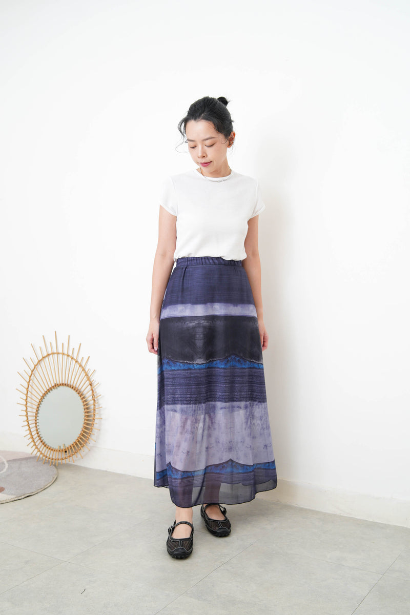 White summer Tee in folded sleeves