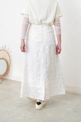 White A line skirt w/ 3D floral embroidery