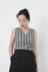 Black stripy vest