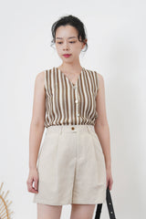 Brown stripy vest