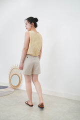 Yellow vest in drawstring waist