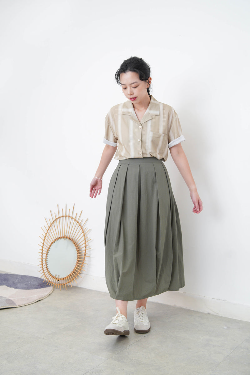 Army green balloon skirt