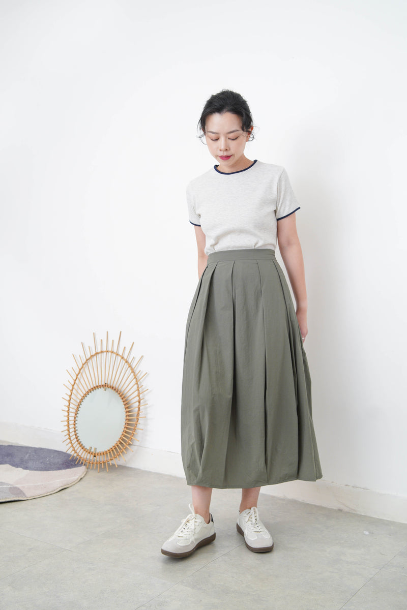 Army green balloon skirt