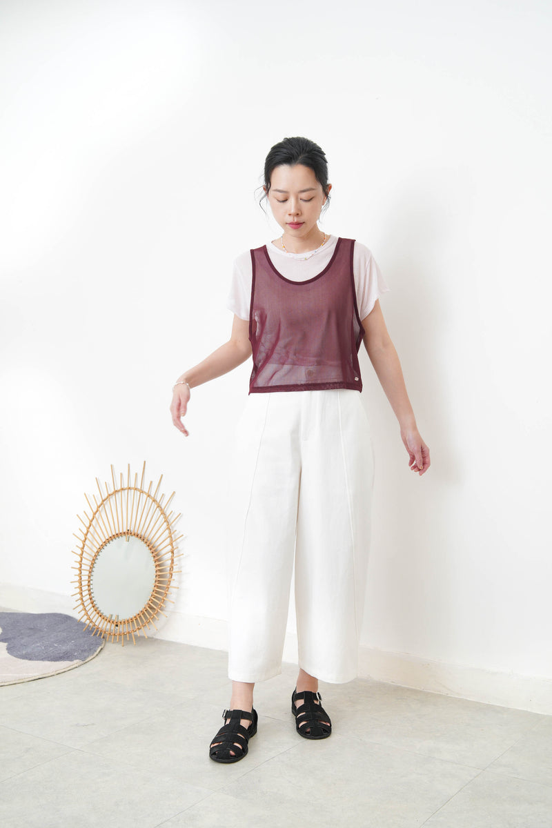 Baby pink thin tee w/ contrast mesh vest