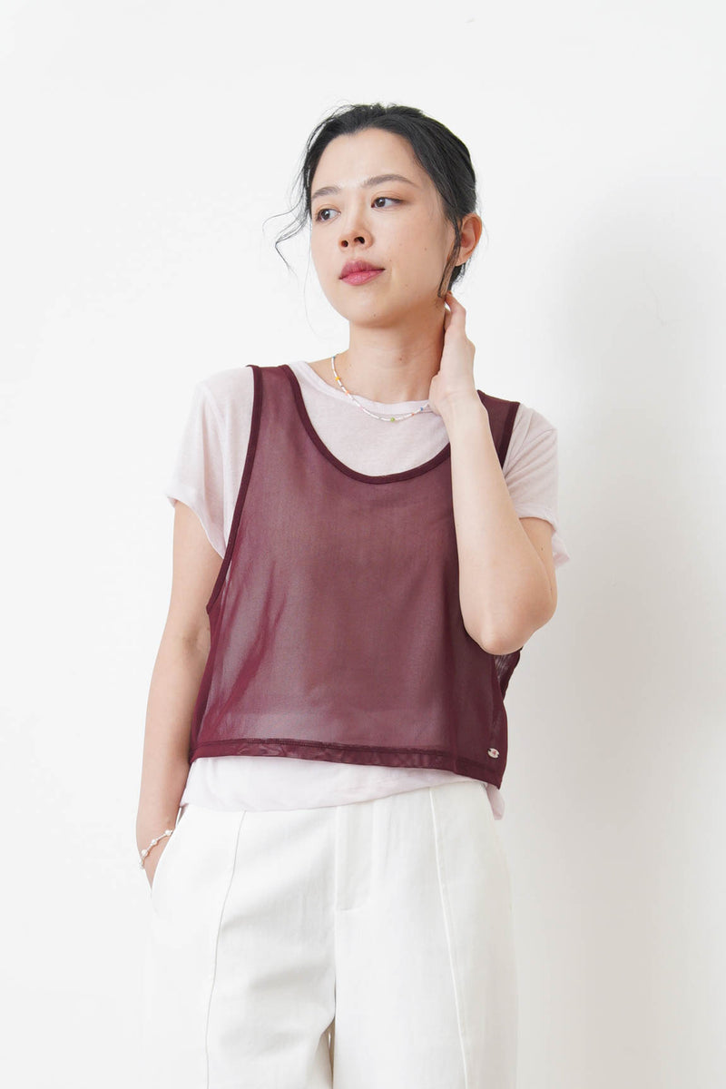 Baby pink thin tee w/ contrast mesh vest