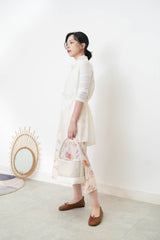 Ivory silky skirt with flower print