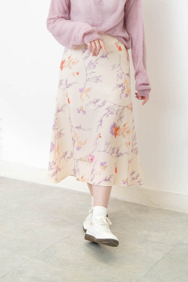 Ivory silky skirt with flower print