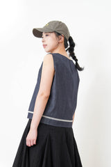 Denim vest w/ pocket