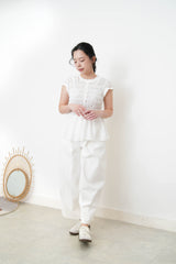 White detail pleats blouse