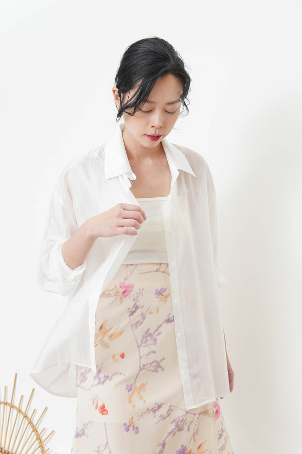 White silky smooth chiffon shirt