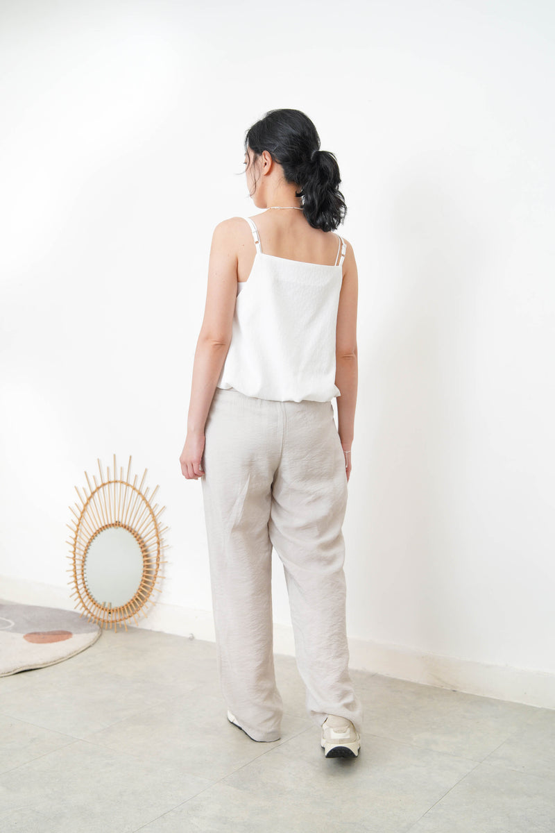 White texture cami vest in balloon shape