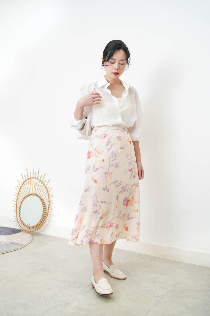 White silky smooth chiffon shirt