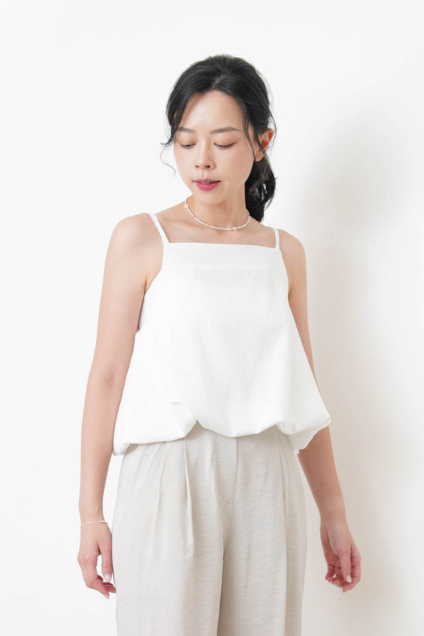 White texture cami vest in balloon shape