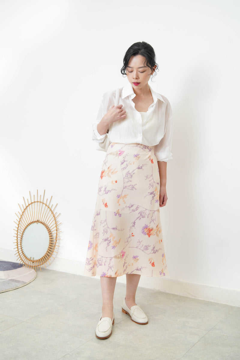 White silky smooth chiffon shirt