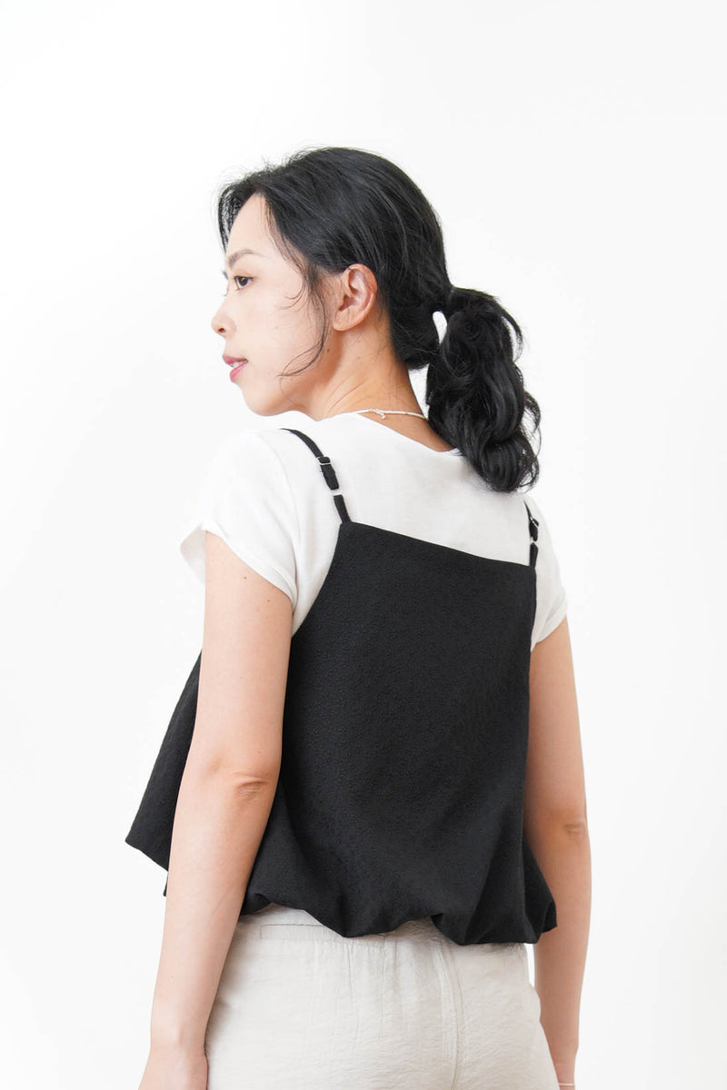 Black texture cami vest in balloon shape