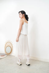 White texture cami vest in balloon shape