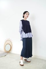 Blue stripes ruffle shirt w/ knit vest in set