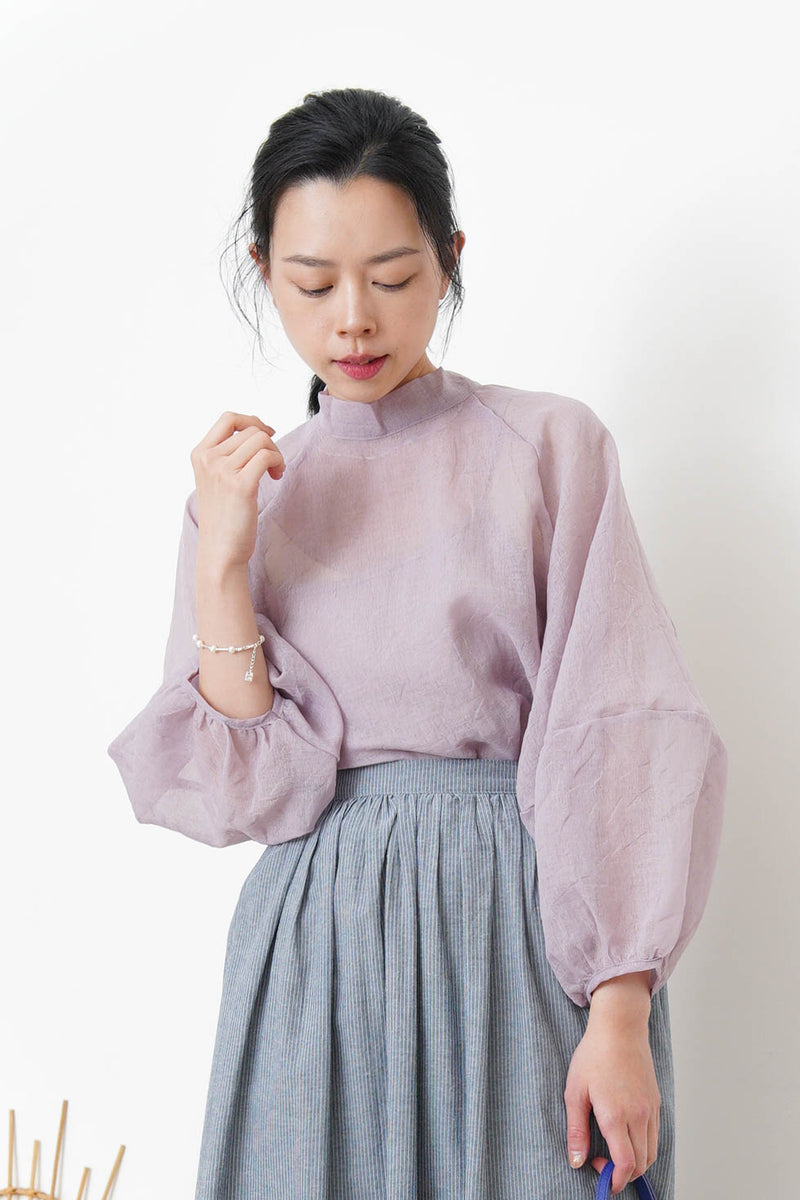 Lavender blouse set in balloon sleeves