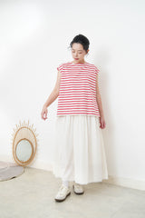 Ivory smooth soft skirt w/ lace trimming