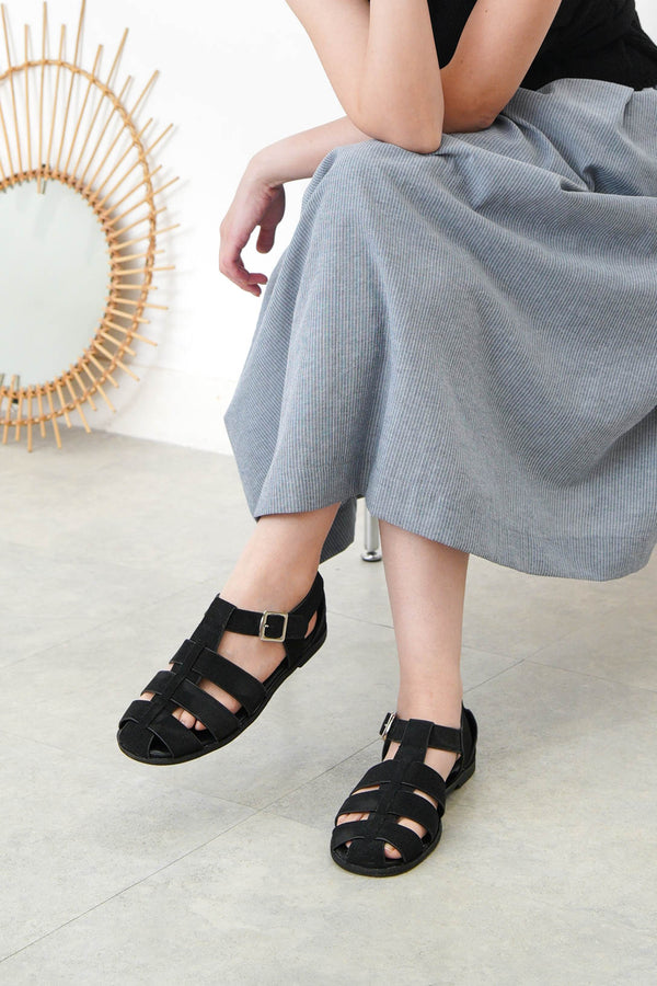 Black strappy shoes