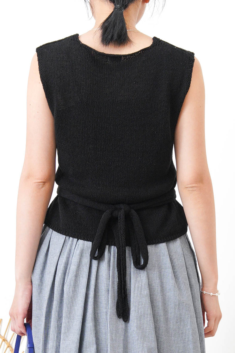 Black knit vest w/ knot waist