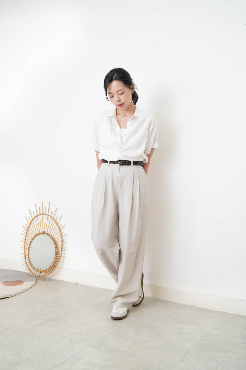 White double layering short sleeve shirt