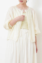Butter yellow smooth soft outer w/ mesh collar