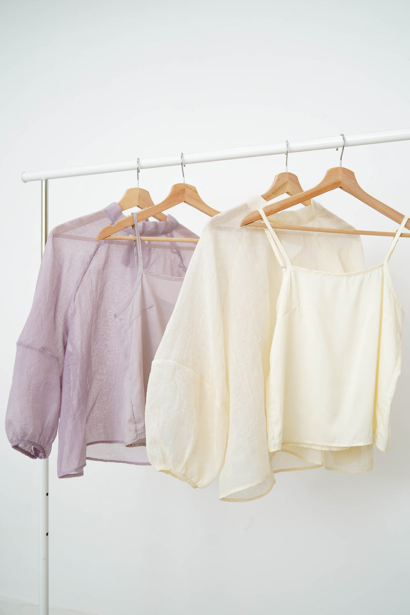 Cream blouse set in balloon sleeves