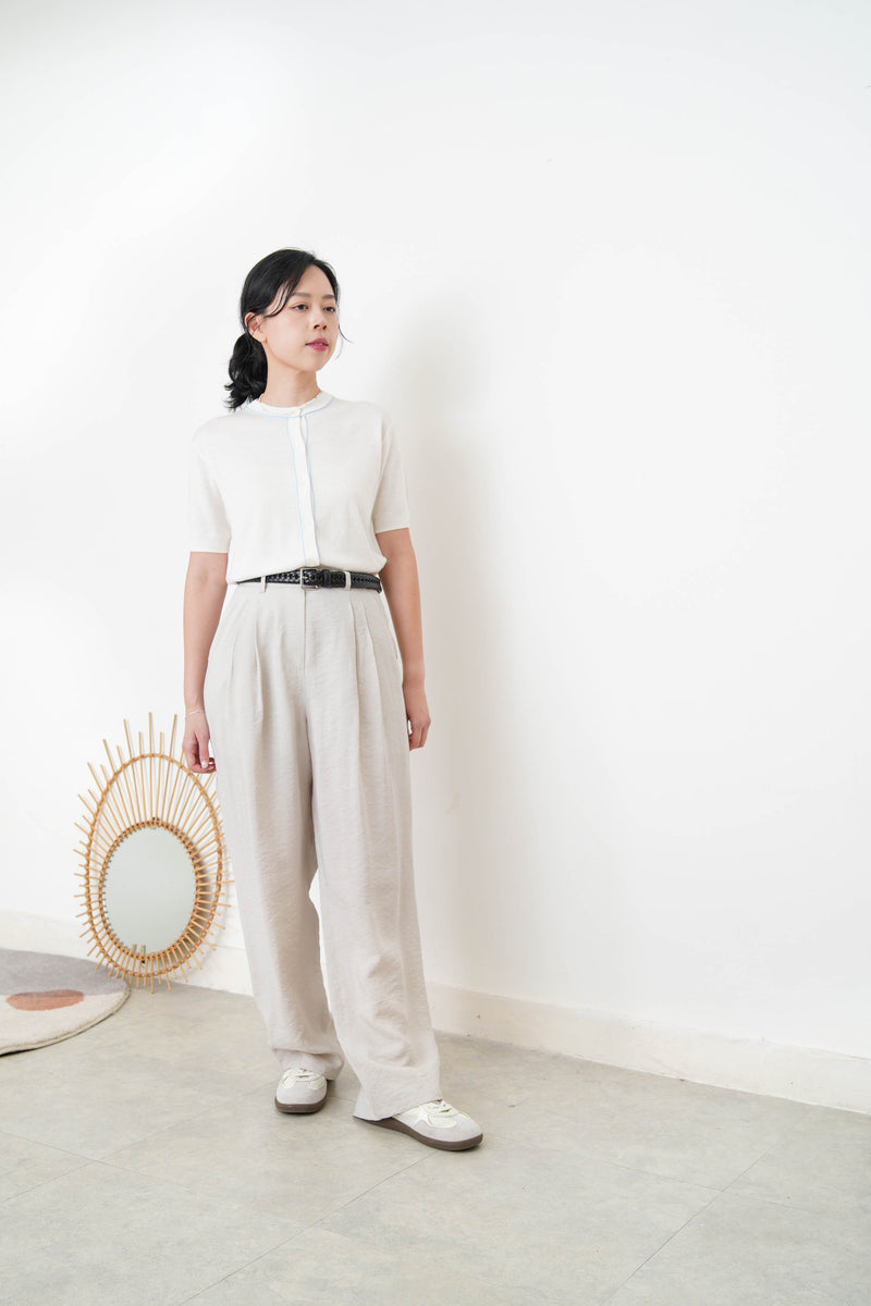 White outline summer cardigan
