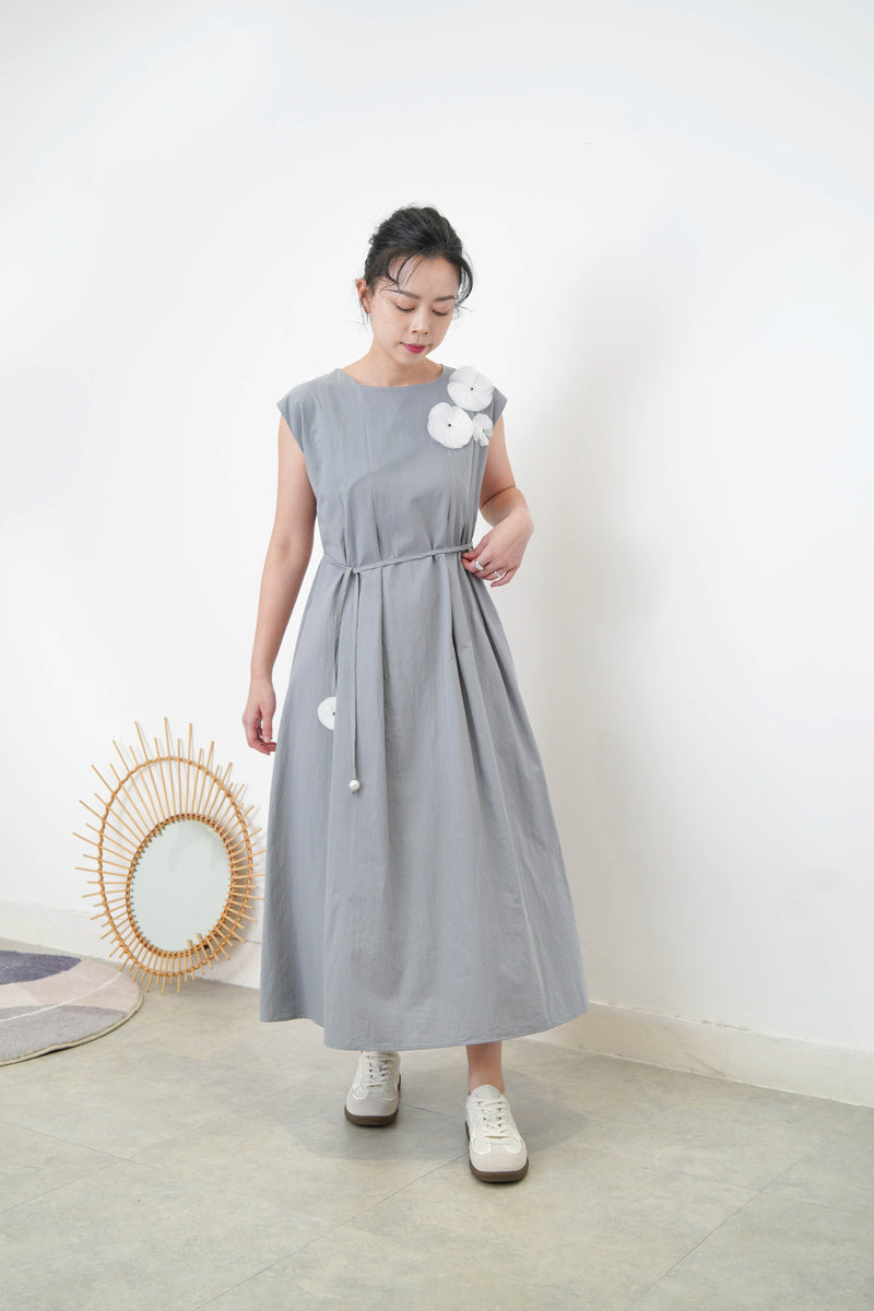Grey blue 3D flower dress w/ strap