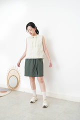 Yellow embroidery vest w/ ribbon collar