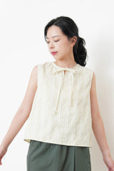 Yellow embroidery vest w/ ribbon collar