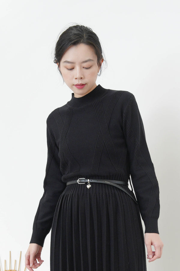 Black knit pleats one piece
