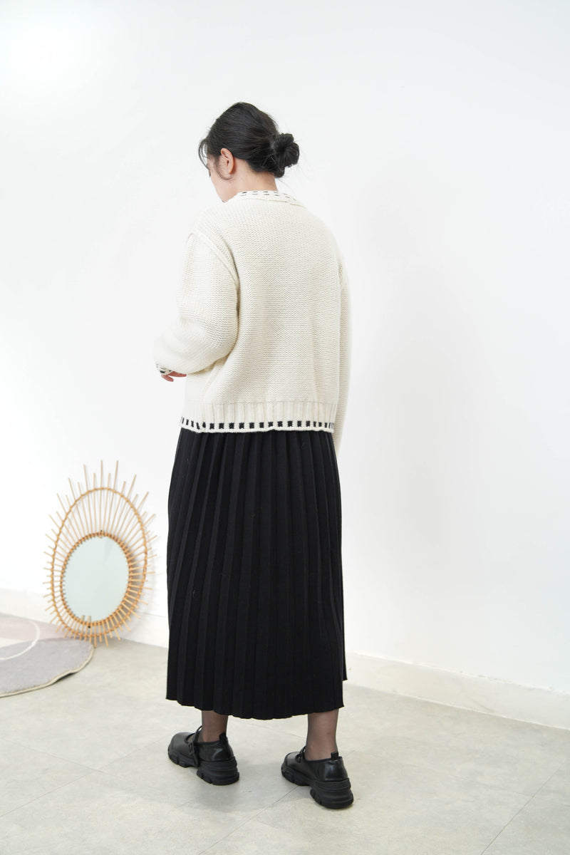 Black knit pleats one piece