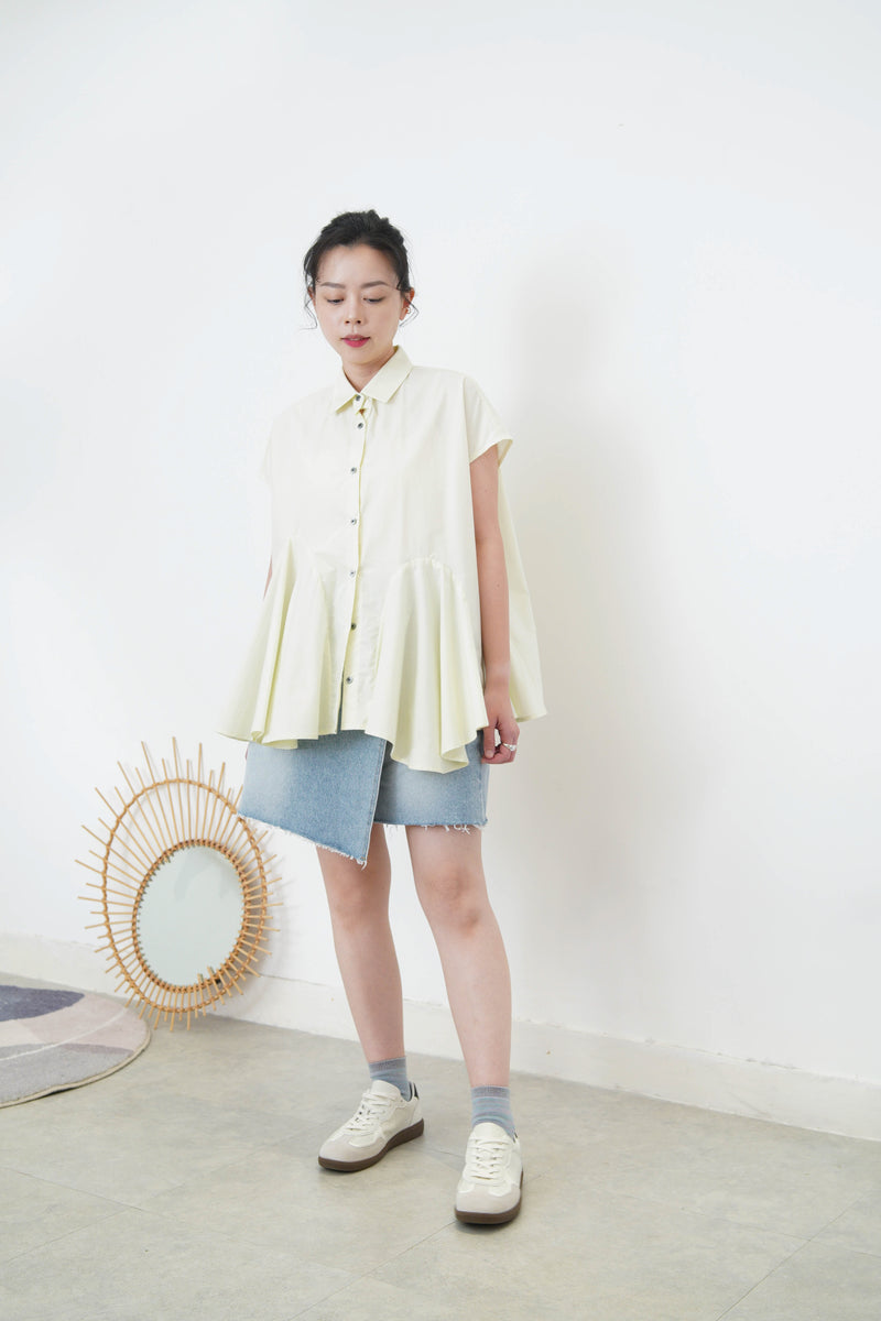 Mint shirt w/ peplum hem details