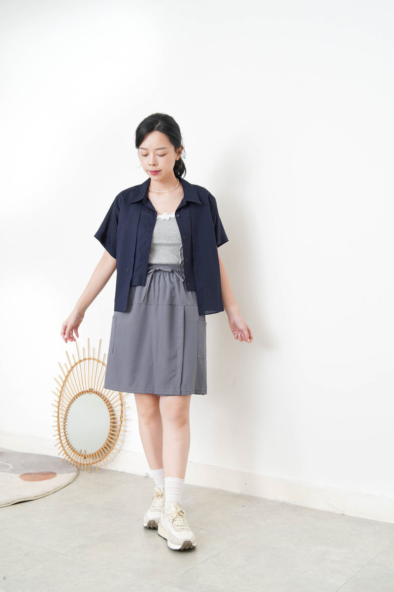 Navy double layering short sleeve shirt