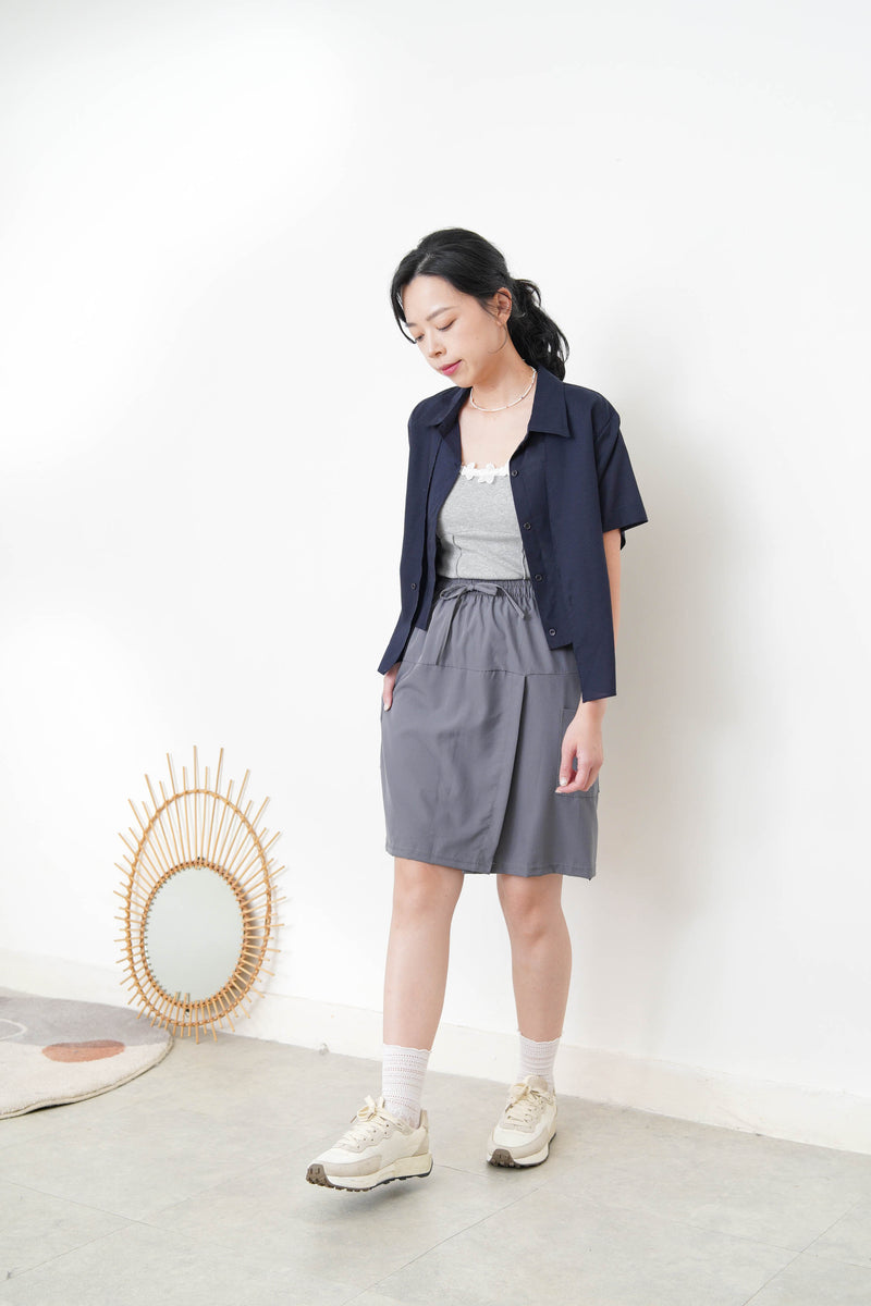 Navy double layering short sleeve shirt