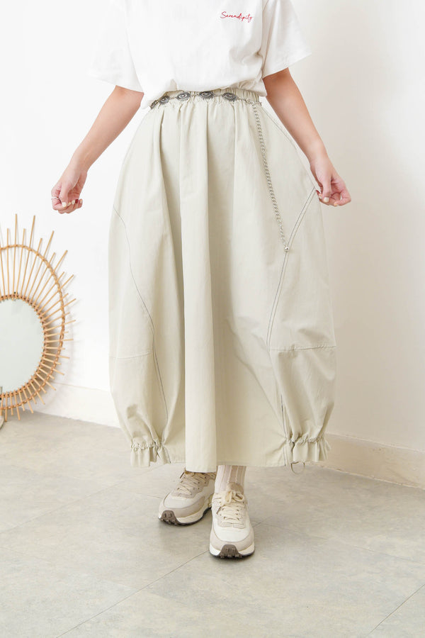 Ivory balloon skirt w/ elastic hem