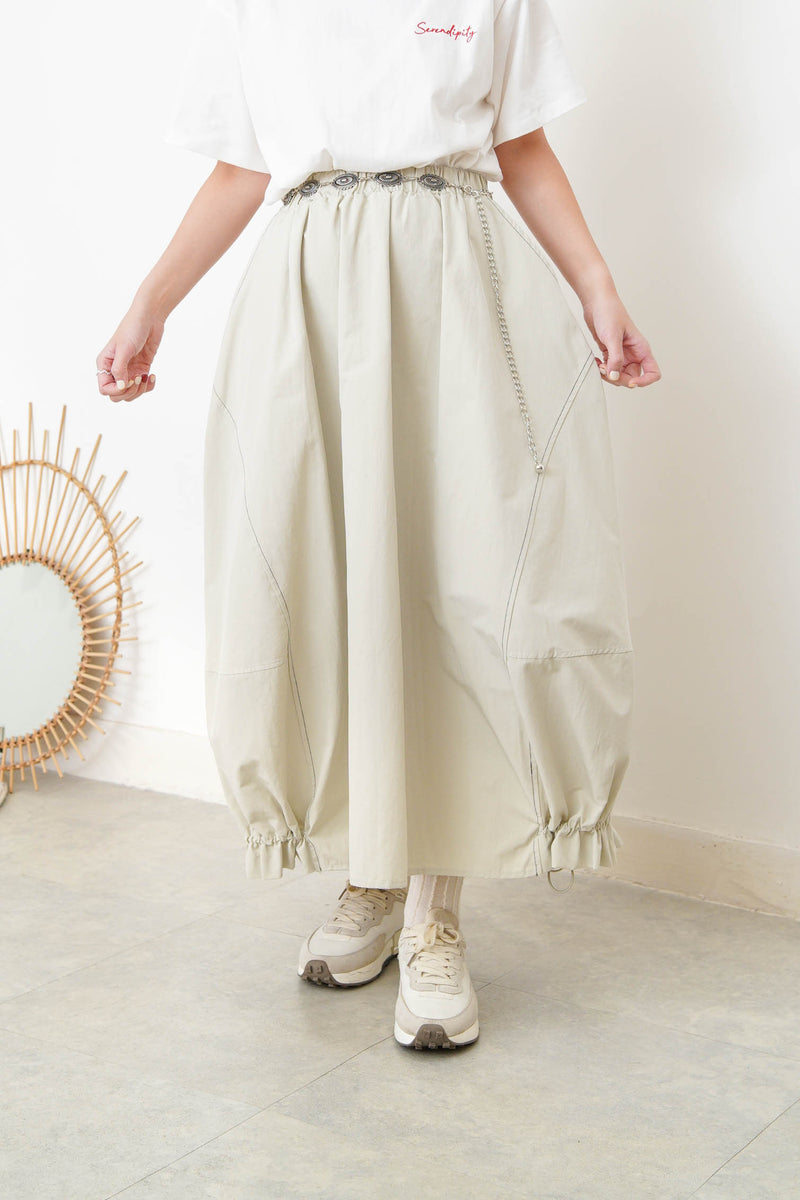 Ivory balloon skirt w/ elastic hem