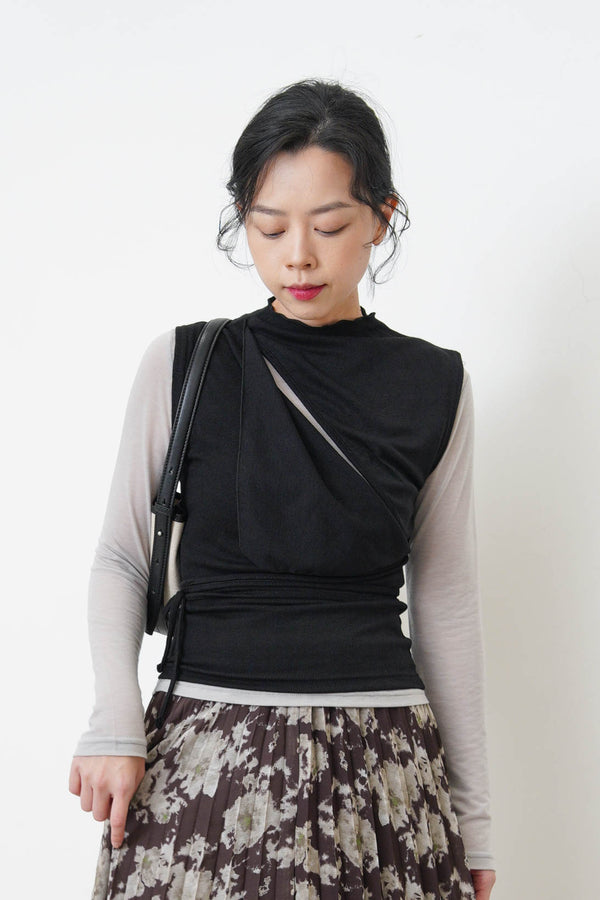 Black 3D asymmetrical vest w/ cut out detail
