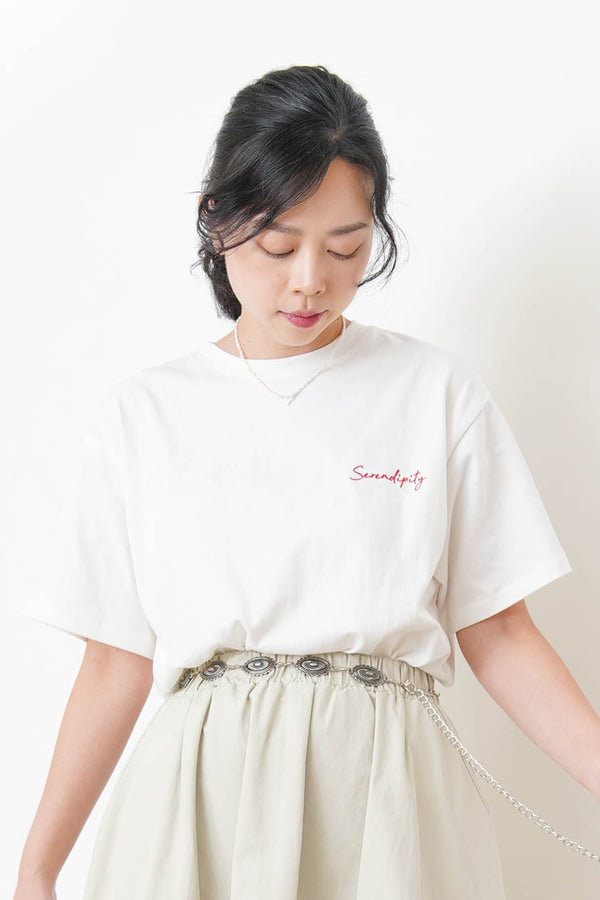 White ribbon print tee