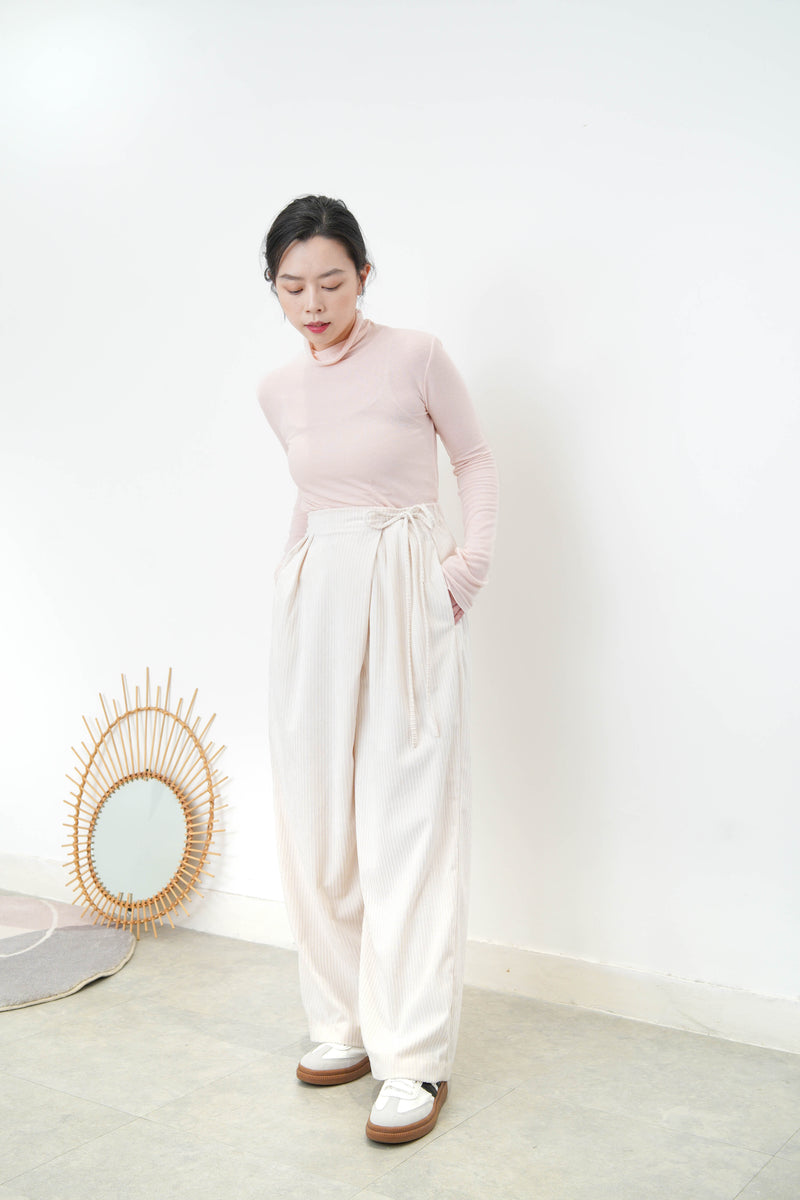 Ivory wide leg trousers w/ side ribbon