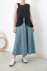 Black ribbon hem vest w/ asy. Collar