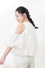 White cloud shape 2 ways mesh cami